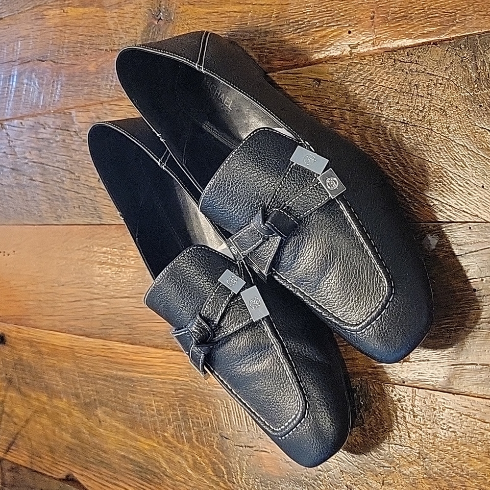 Michael Kors 7.5 Black Leather Loafers